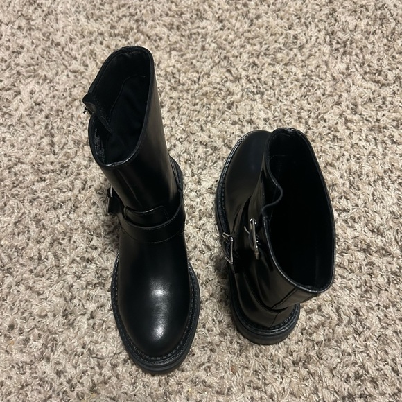 Steve Madden Black Combat Boots - Picture 3 of 11